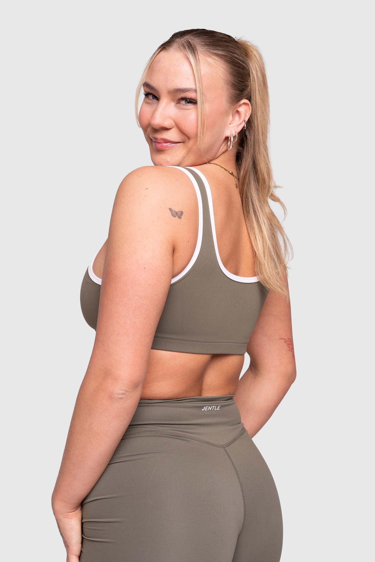 Day Sports Bra (Dusty Olive)
