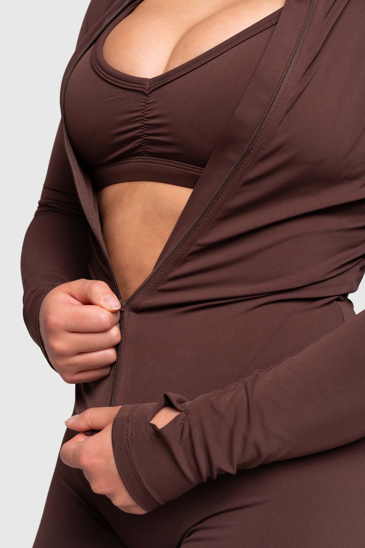 Ease x Amalie Vad - Zippy Jacket (Coffee Brown)
