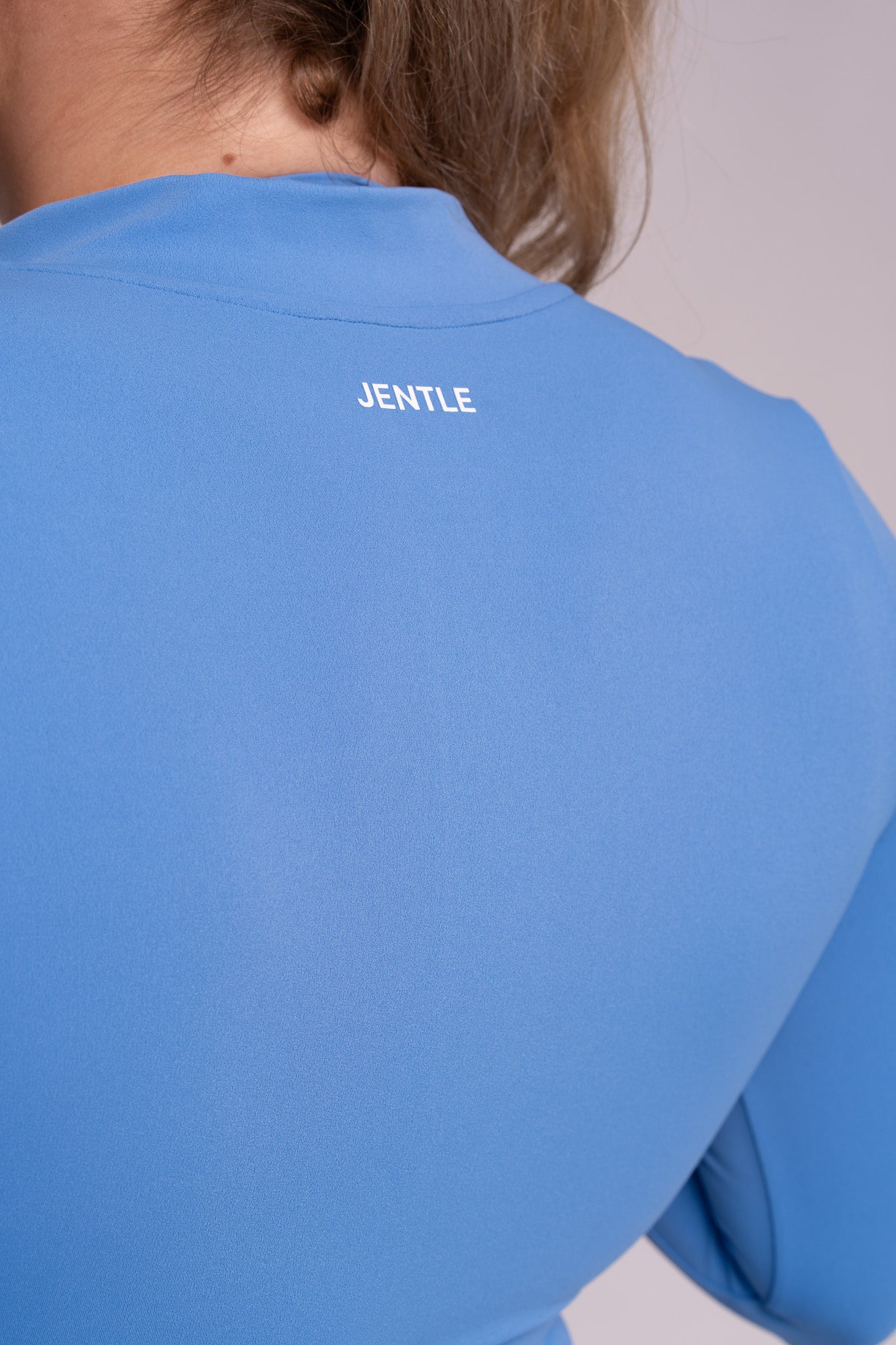 Ease x Amalie Vad - Zippy Jacket (Blue)