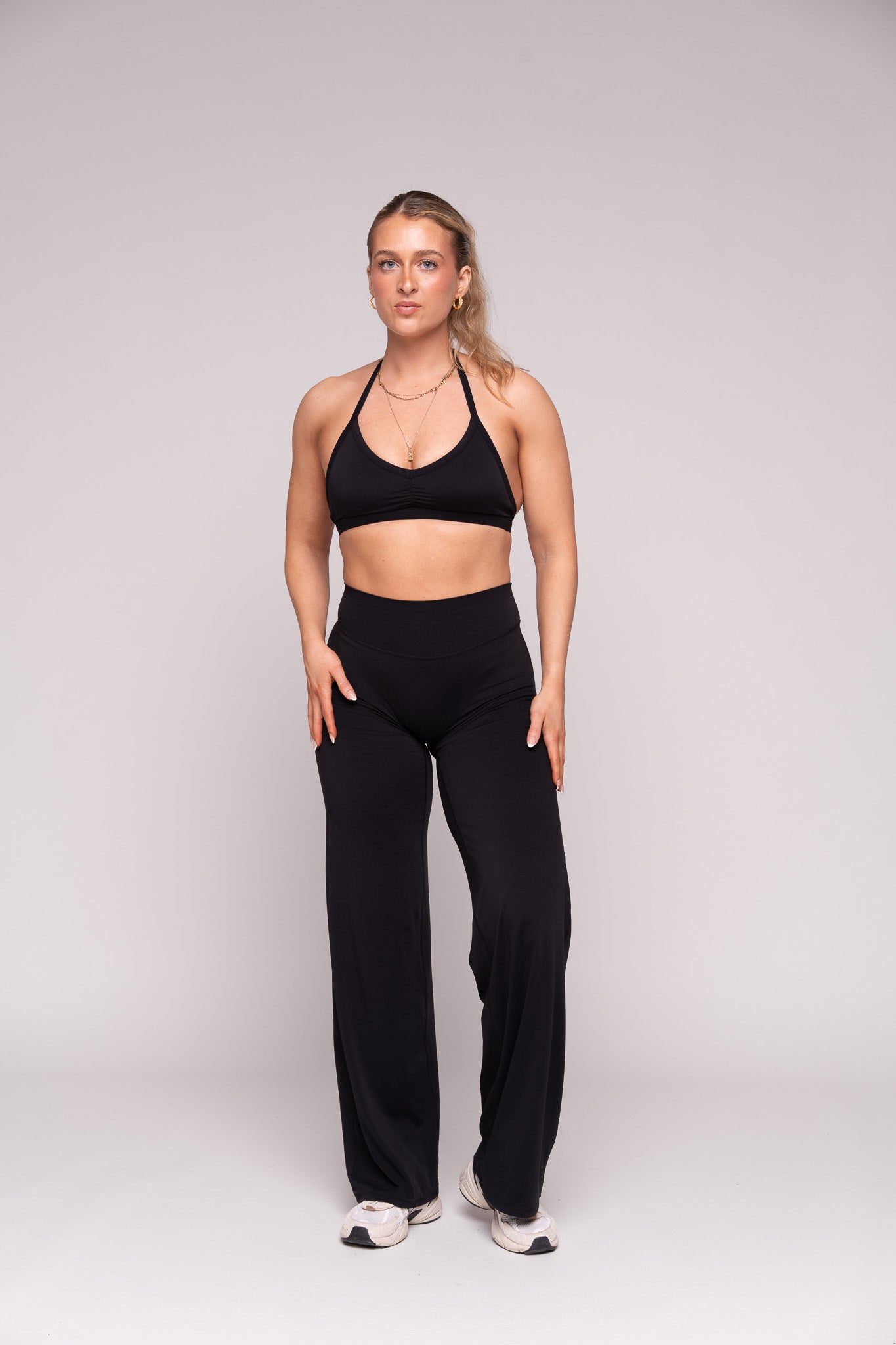 Ease x Amalie Vad - Halterneck Sports Bra (Black) & Ease x Amalie Vad - Straight Leg Pants (Black)