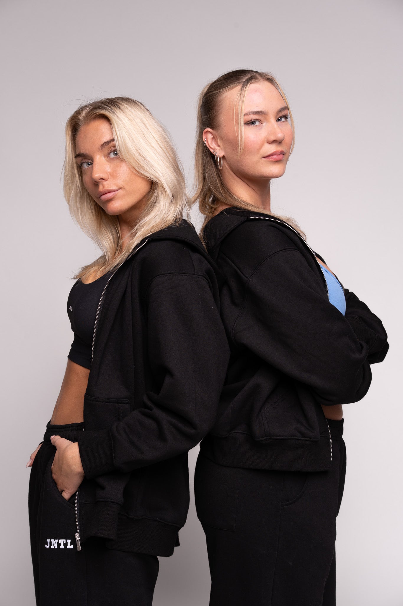 JNTL Oversized Zip Hoodie (Black)