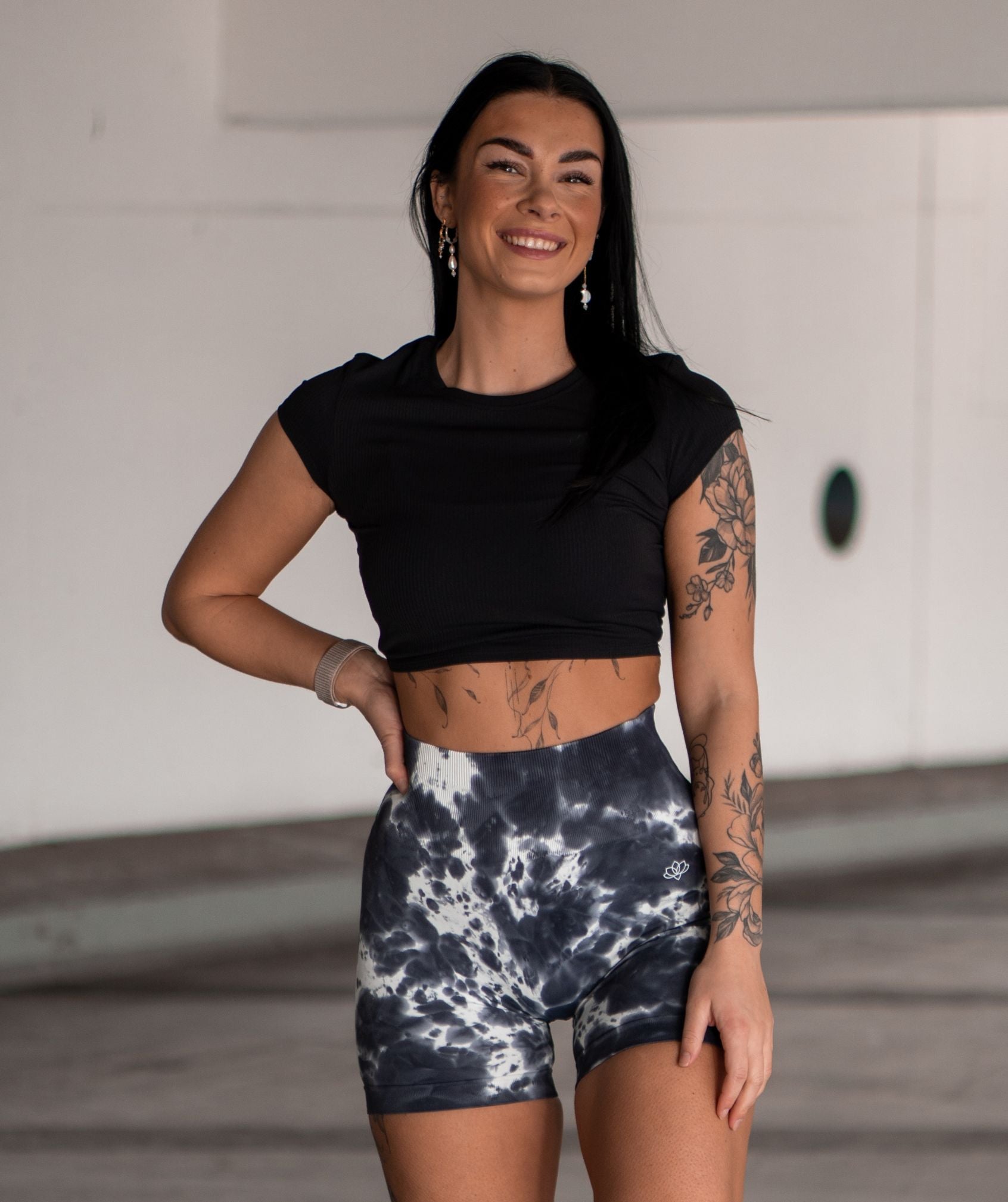 Evoke Crop Top (Black)