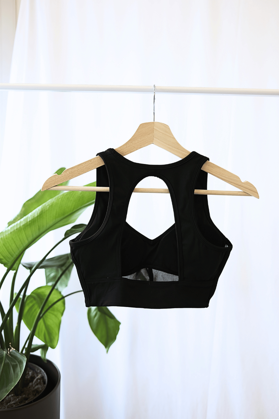 Nova Sports Bra (Black)