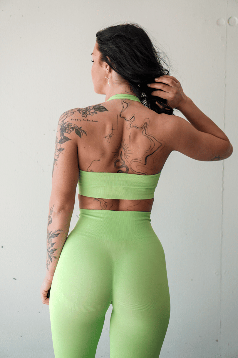 Jentle - Power Halterneck Sports Bra (Green)