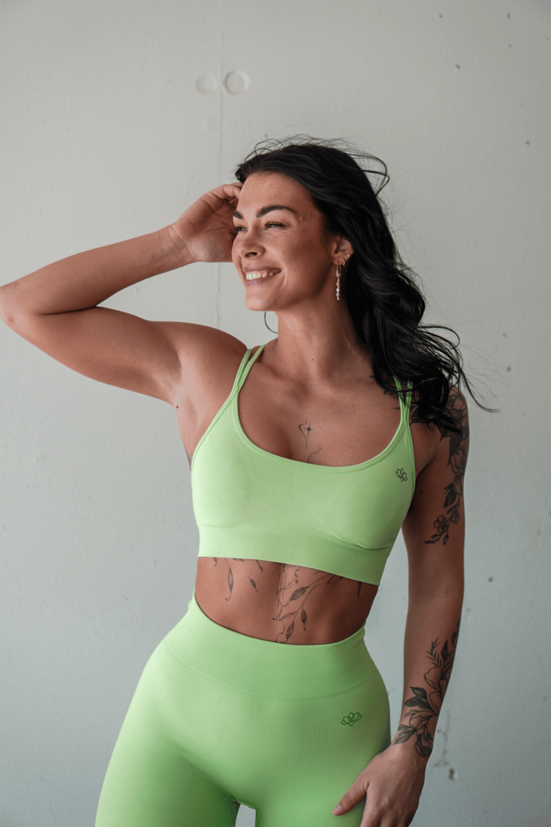Jentle - Power Sports Bra (Green)