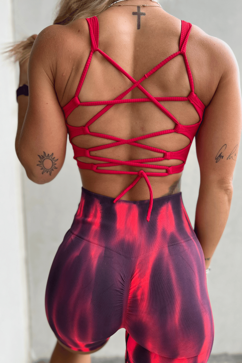 Liva Sports Bra (Red) - Jentle