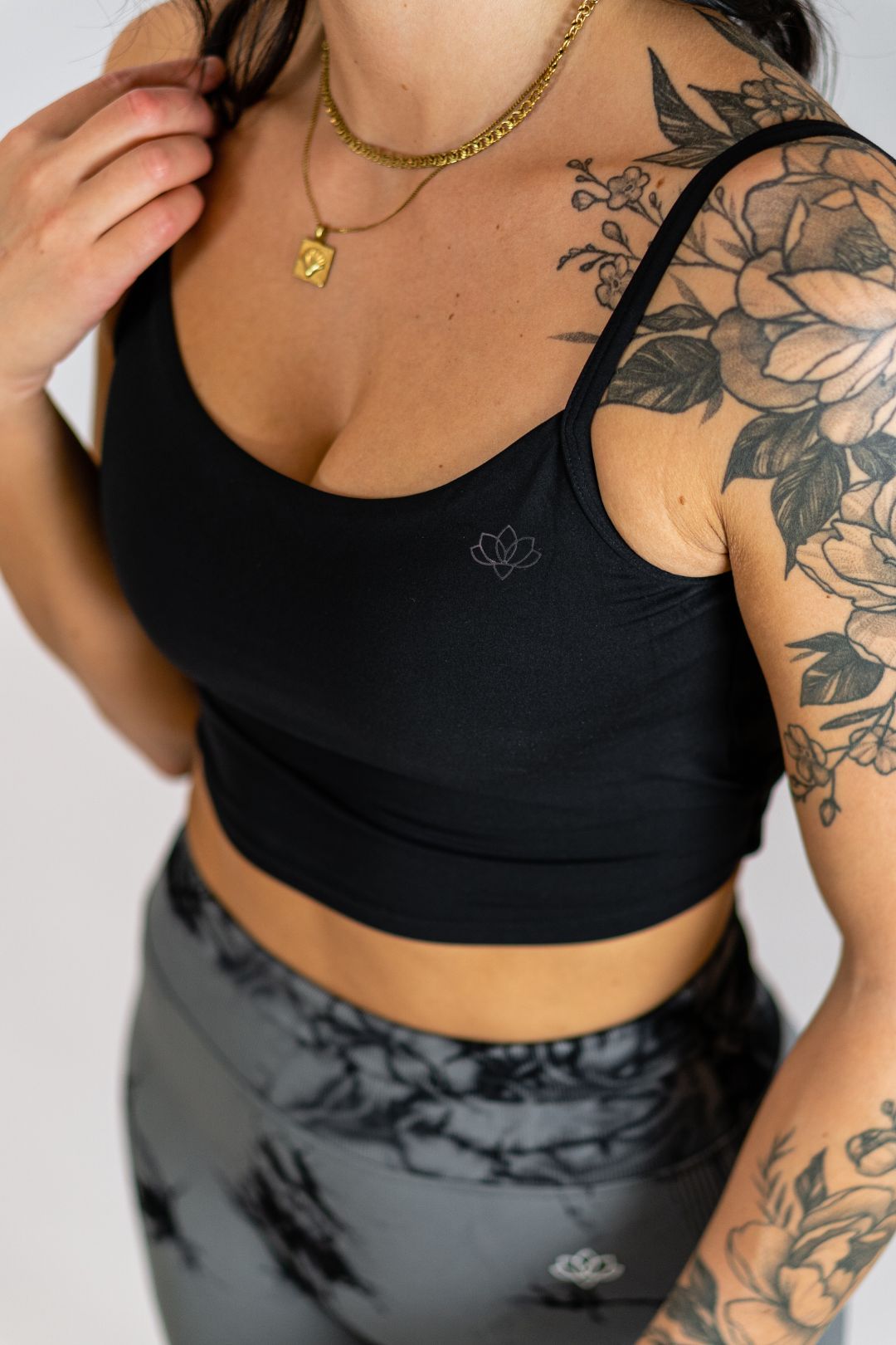 Jentle - Seek Sports Bra (Black)