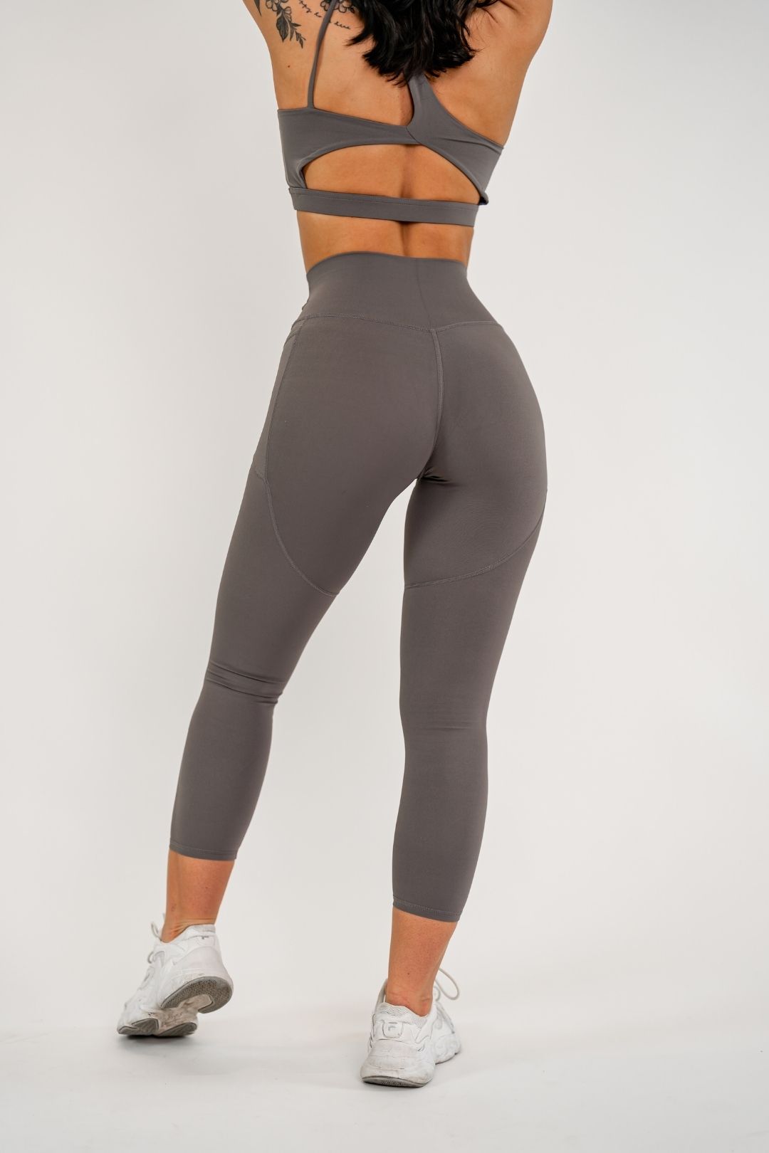 Jentle - Sola Pocket Leggings (Grey)