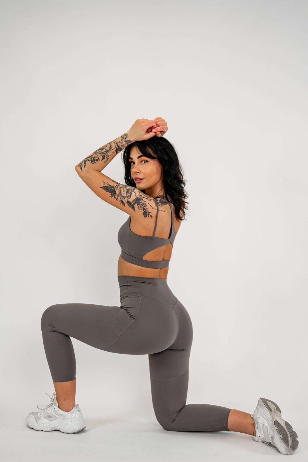 Jentle - Sola Pocket Leggings (Grey)