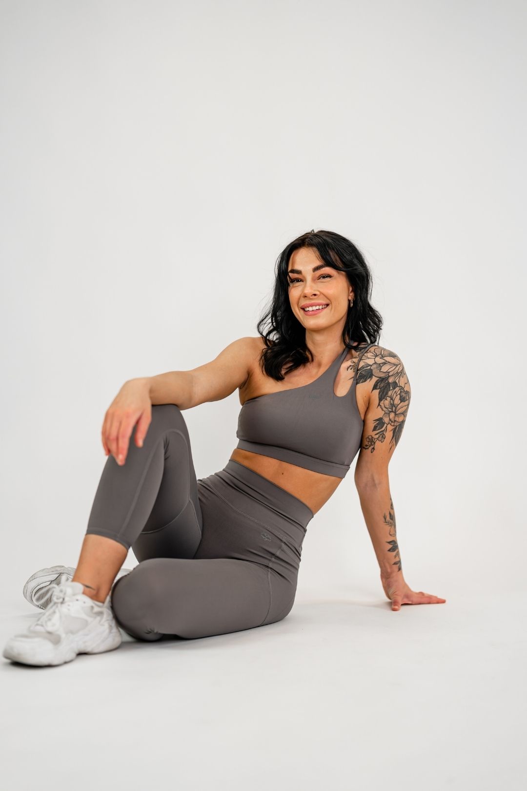 Jentle - Sola Pocket Leggings (Grey)