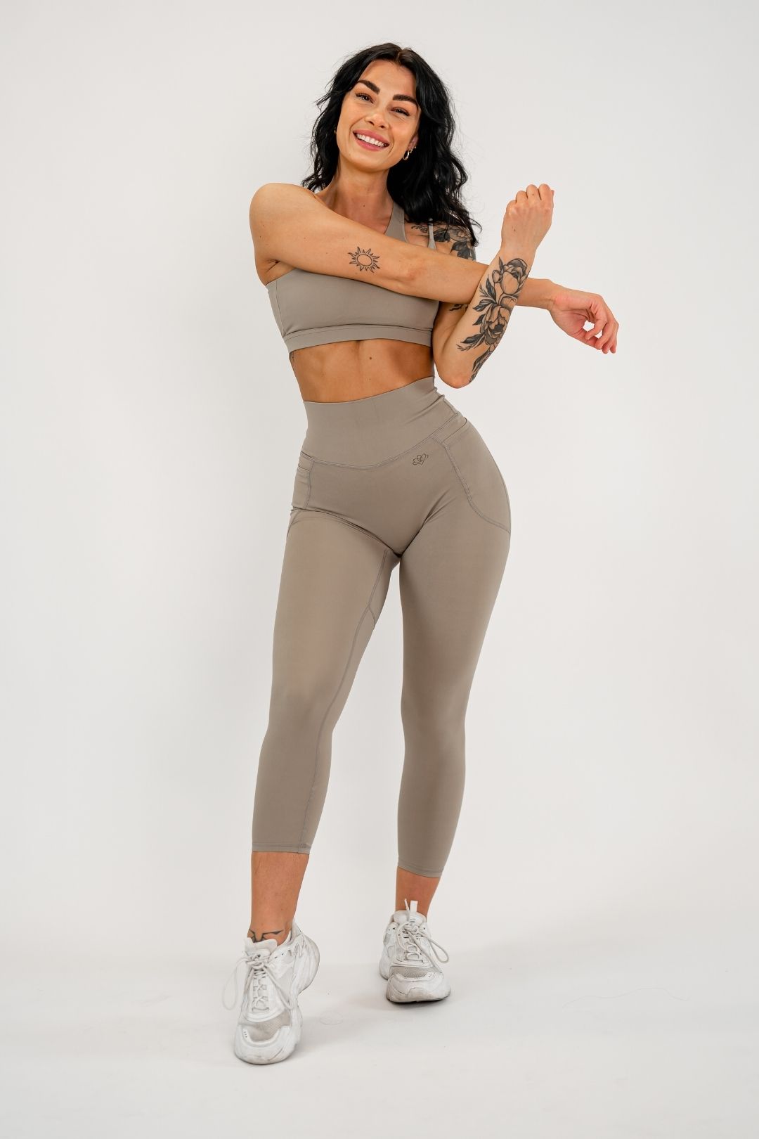 Jentle - Sola Pocket Leggings (Nude)