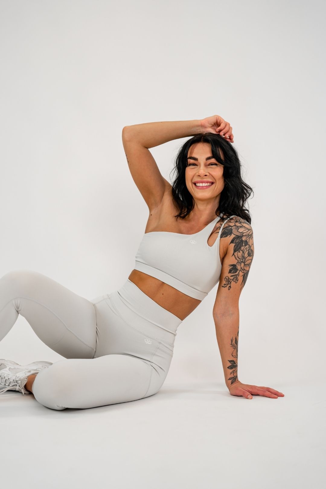 Jentle - Sola Pocket Leggings (Beige)