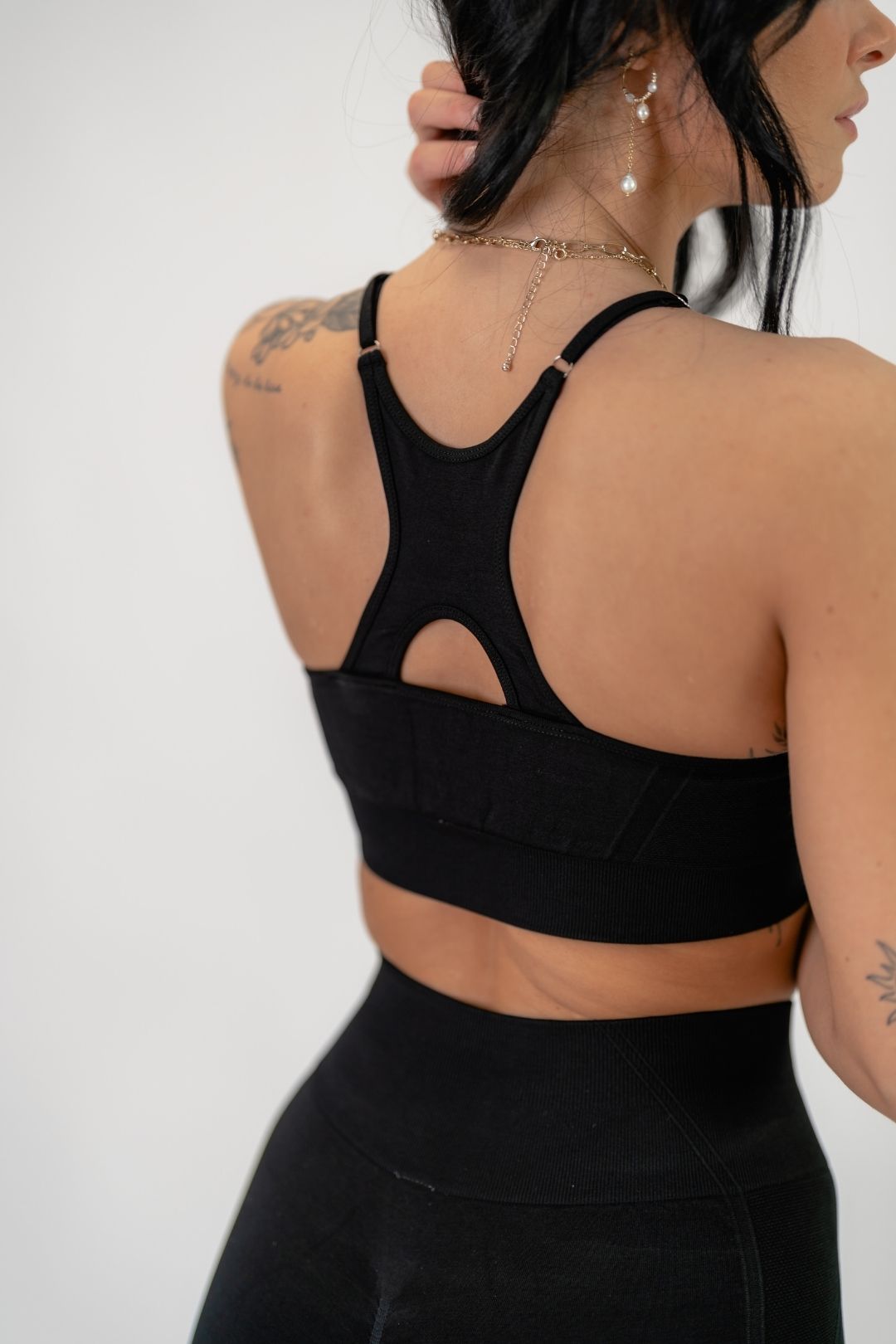 Jentle - Saga Sports Bra (Black)