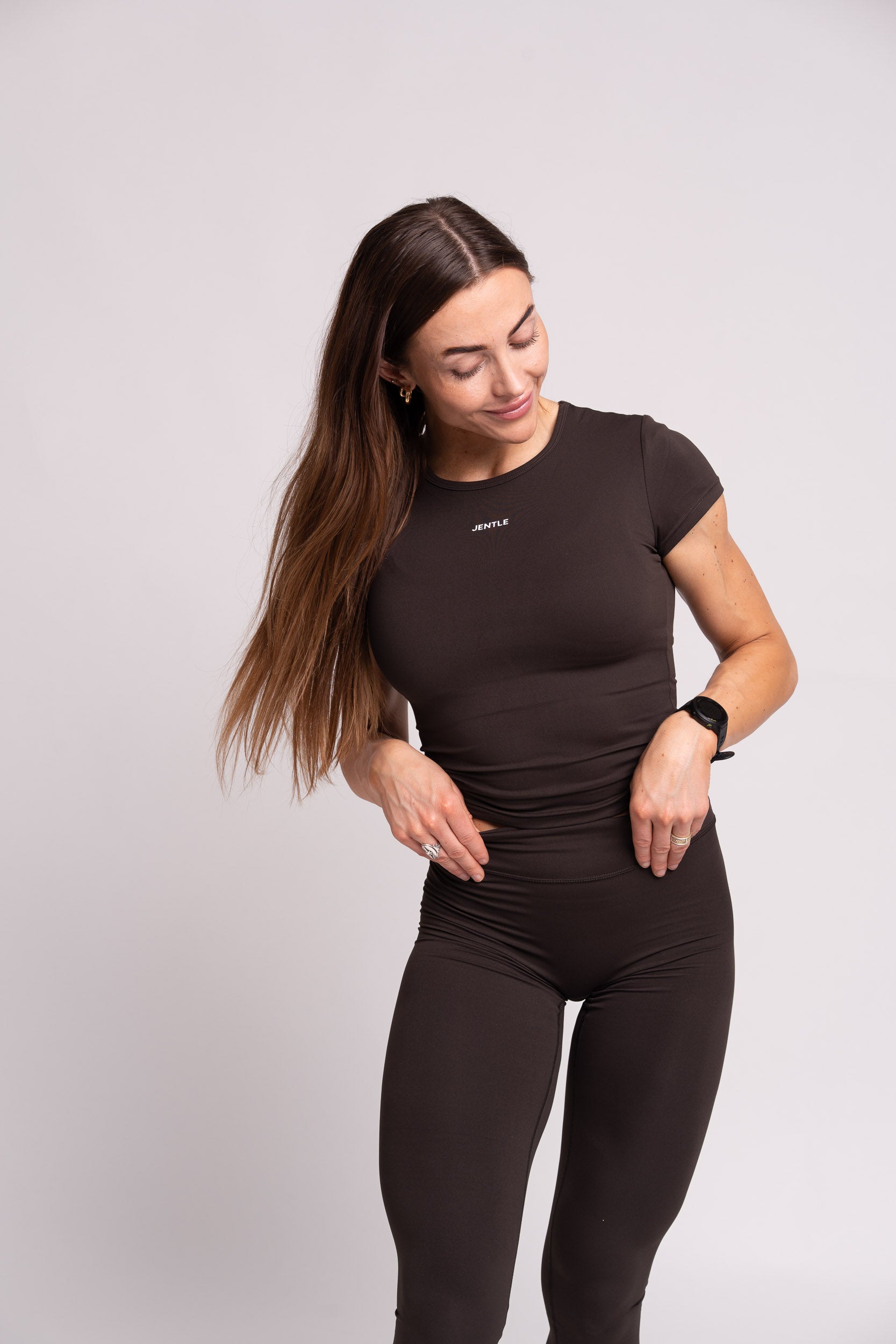 Ease T-Shirt (Dark Brown)
