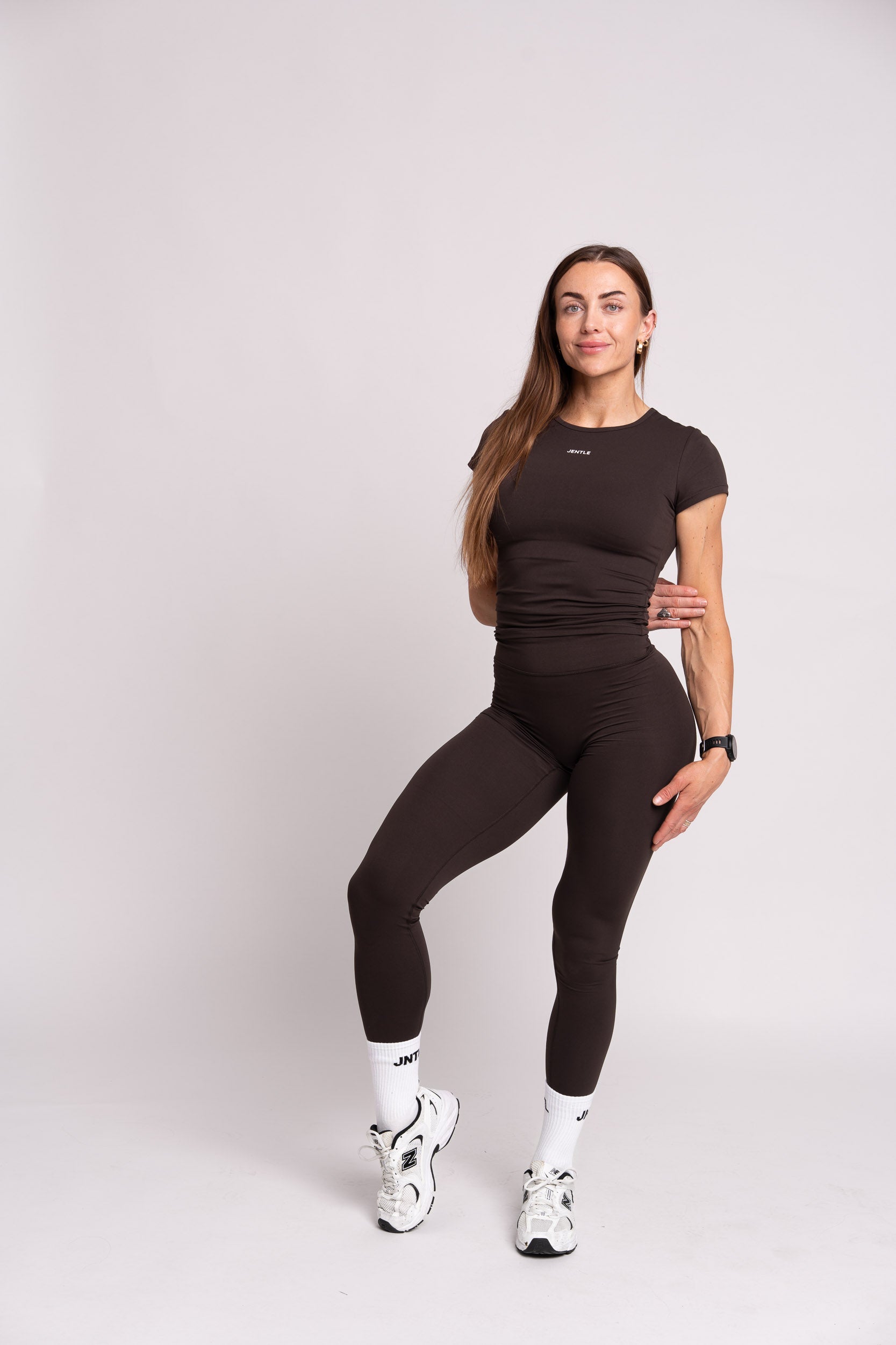 Ease  Leggings (Dark Brown)