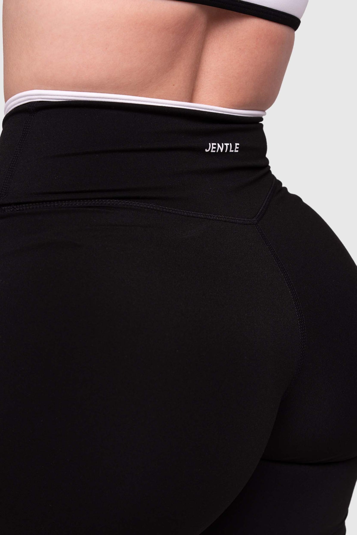 Day Line Shorts (Black)