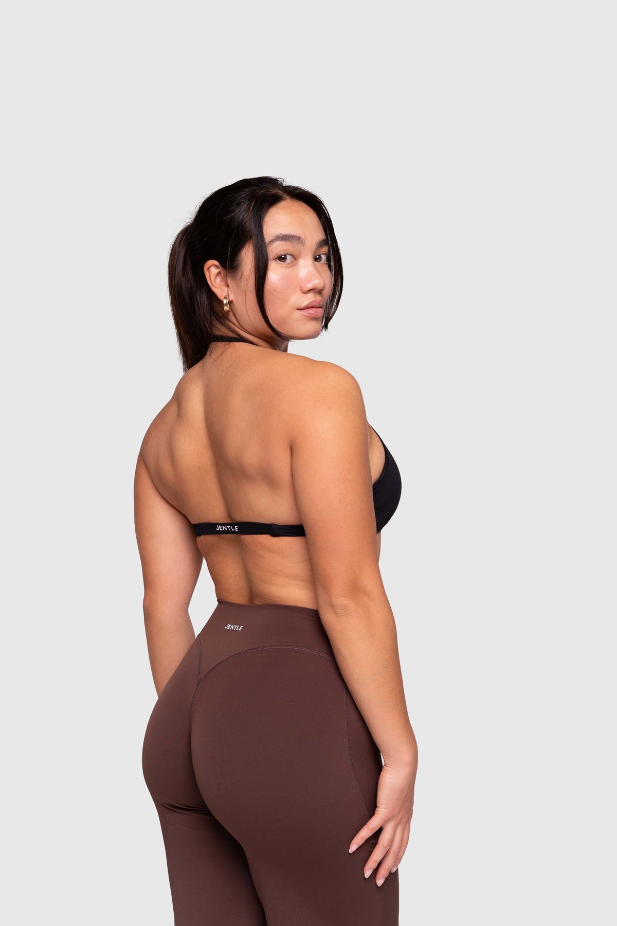 Thrive Halterneck Sports Bra (Black)