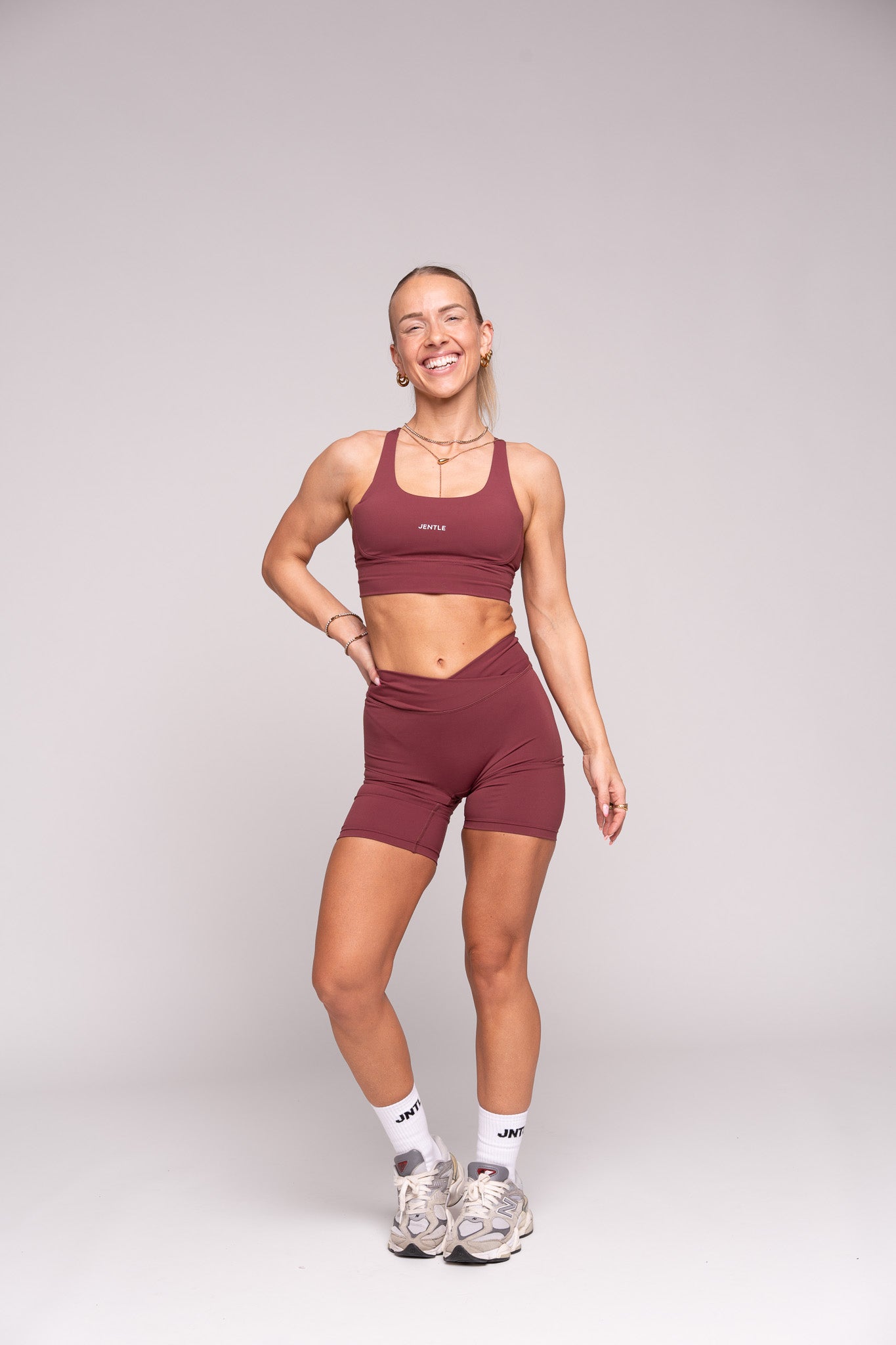 Thrive Active Sports Bra (Bordeaux)