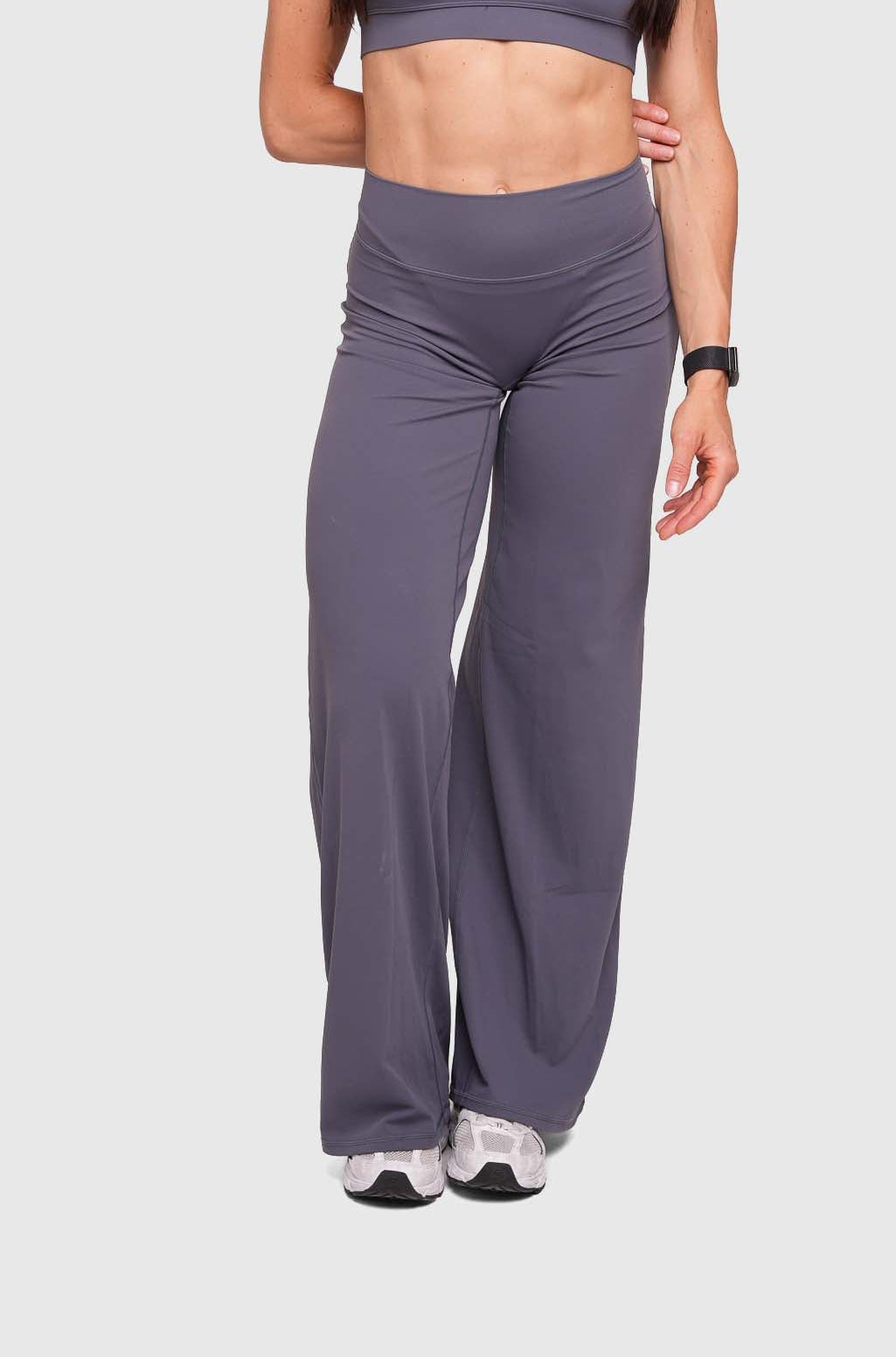 Ease Straight Leg Pants (Dark Grey)
