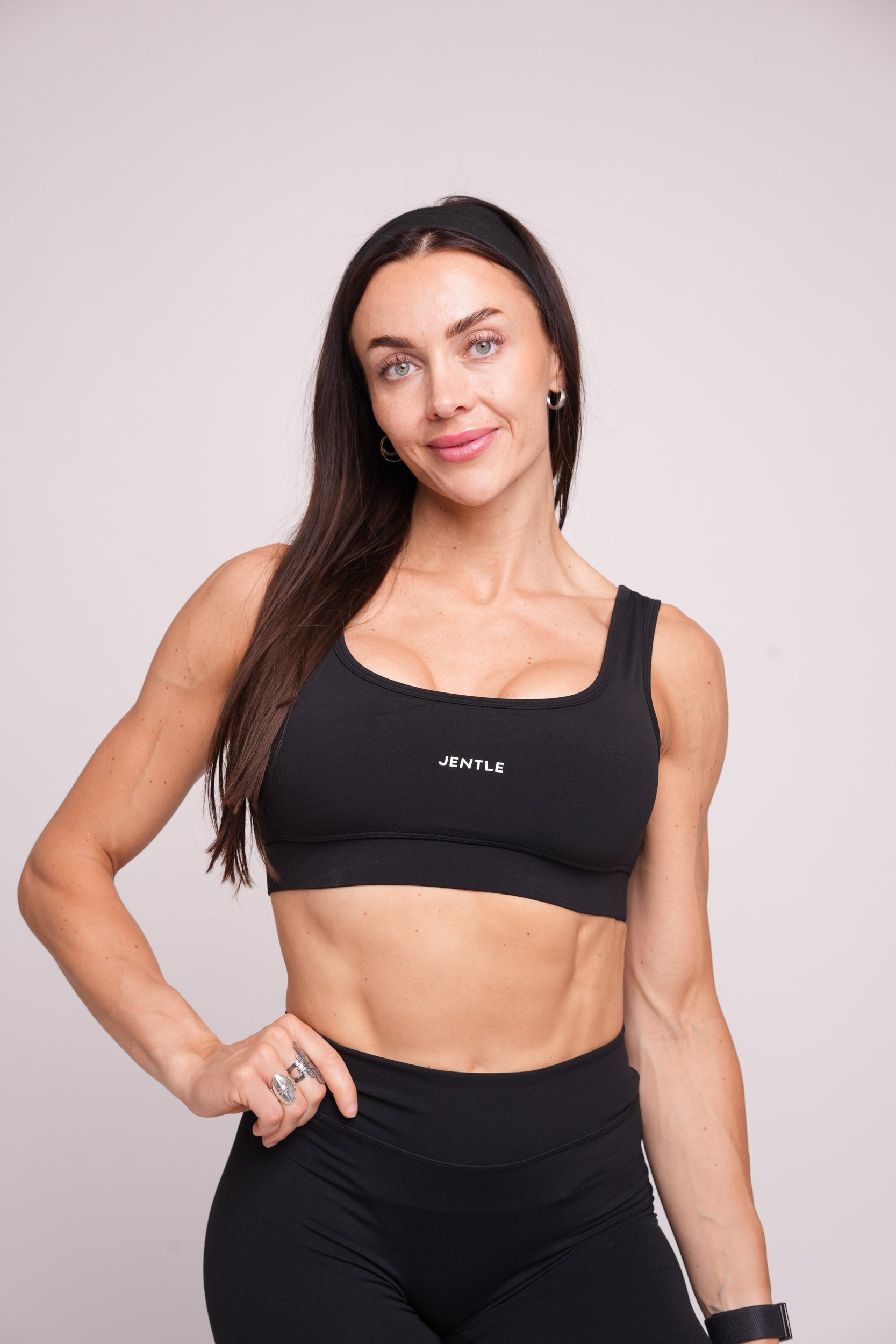 Ease Performance Sports Bra (Black)
