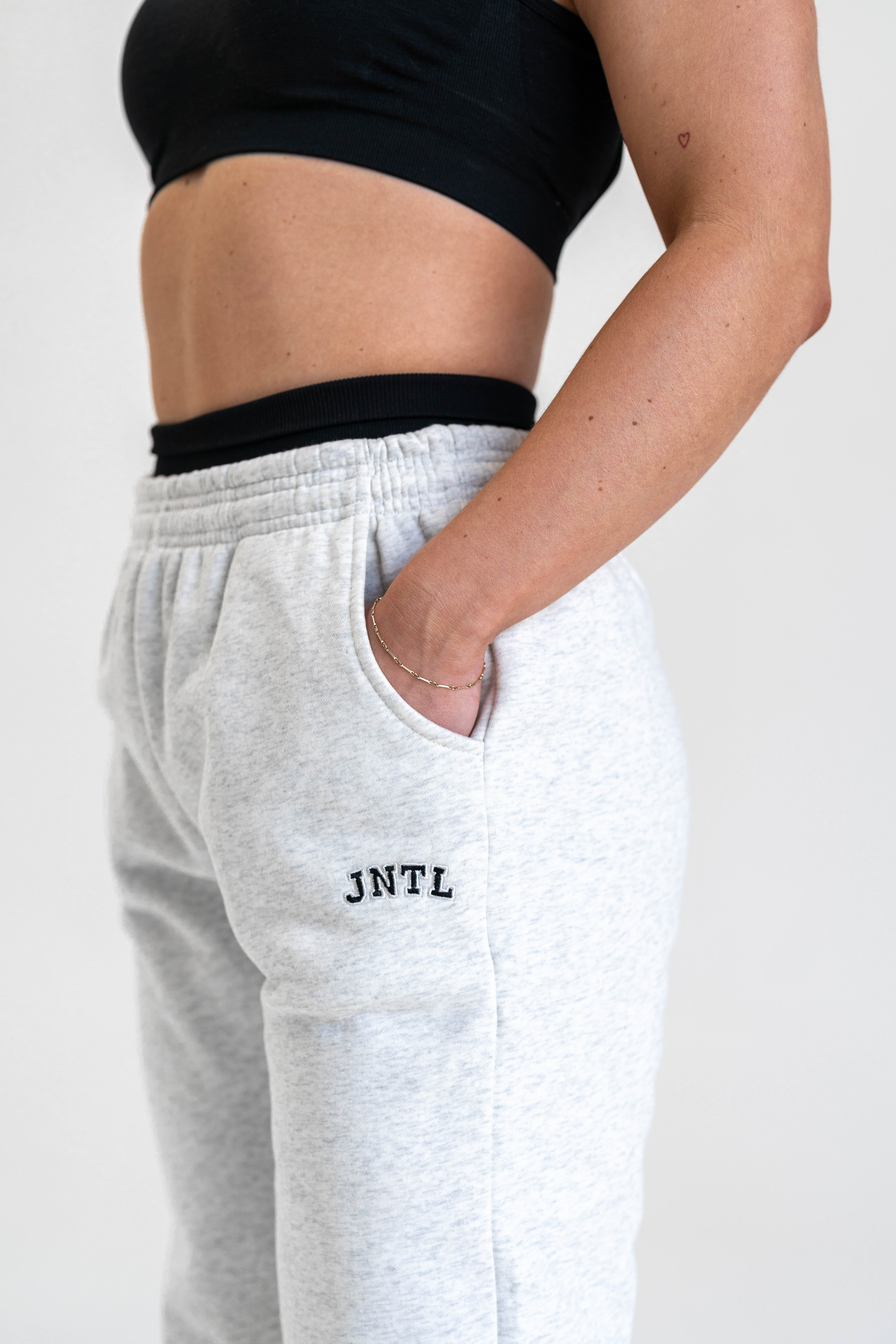 JNTL Sweatpants (Light Grey)