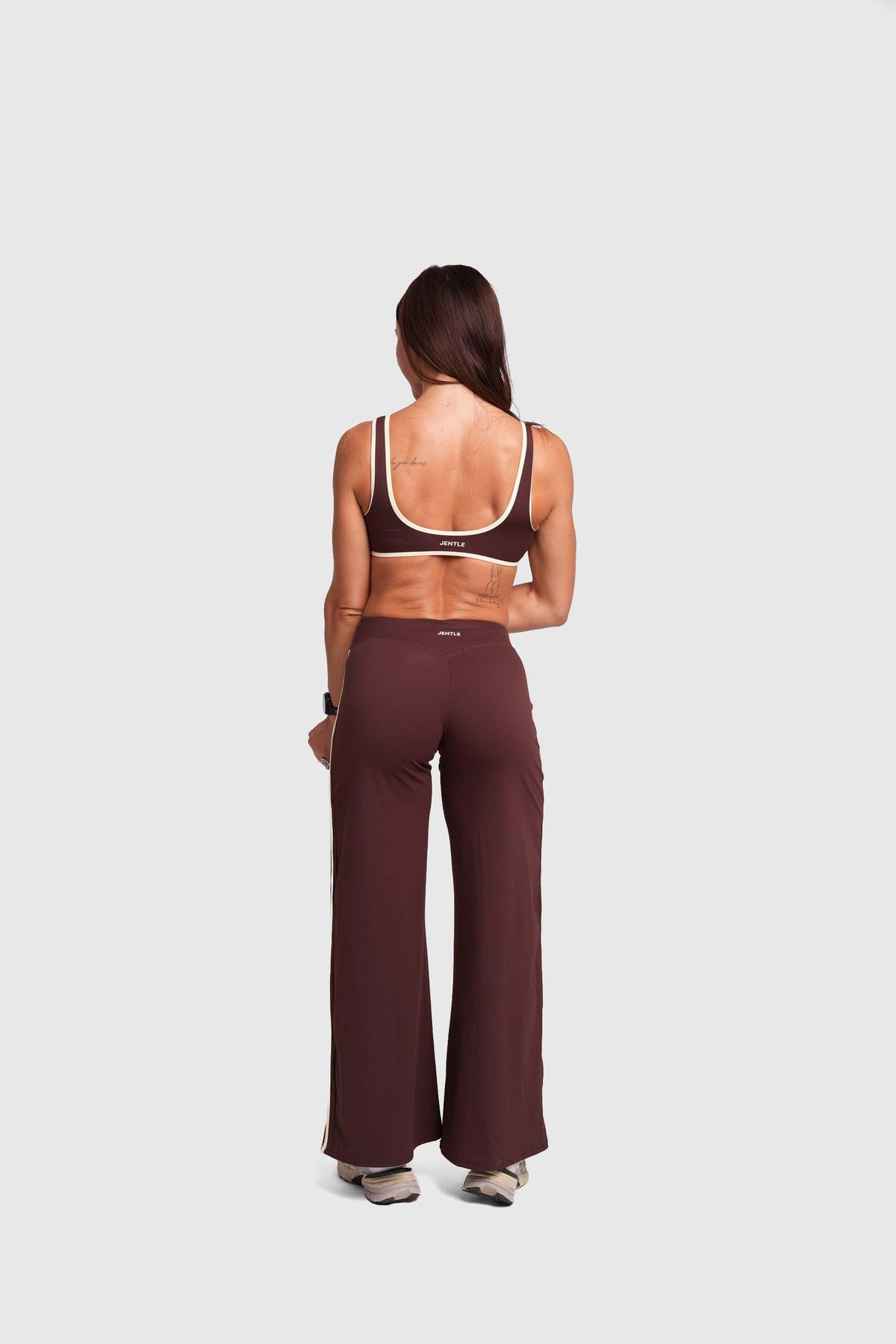 Flow Striped Sports Bra (Brown)