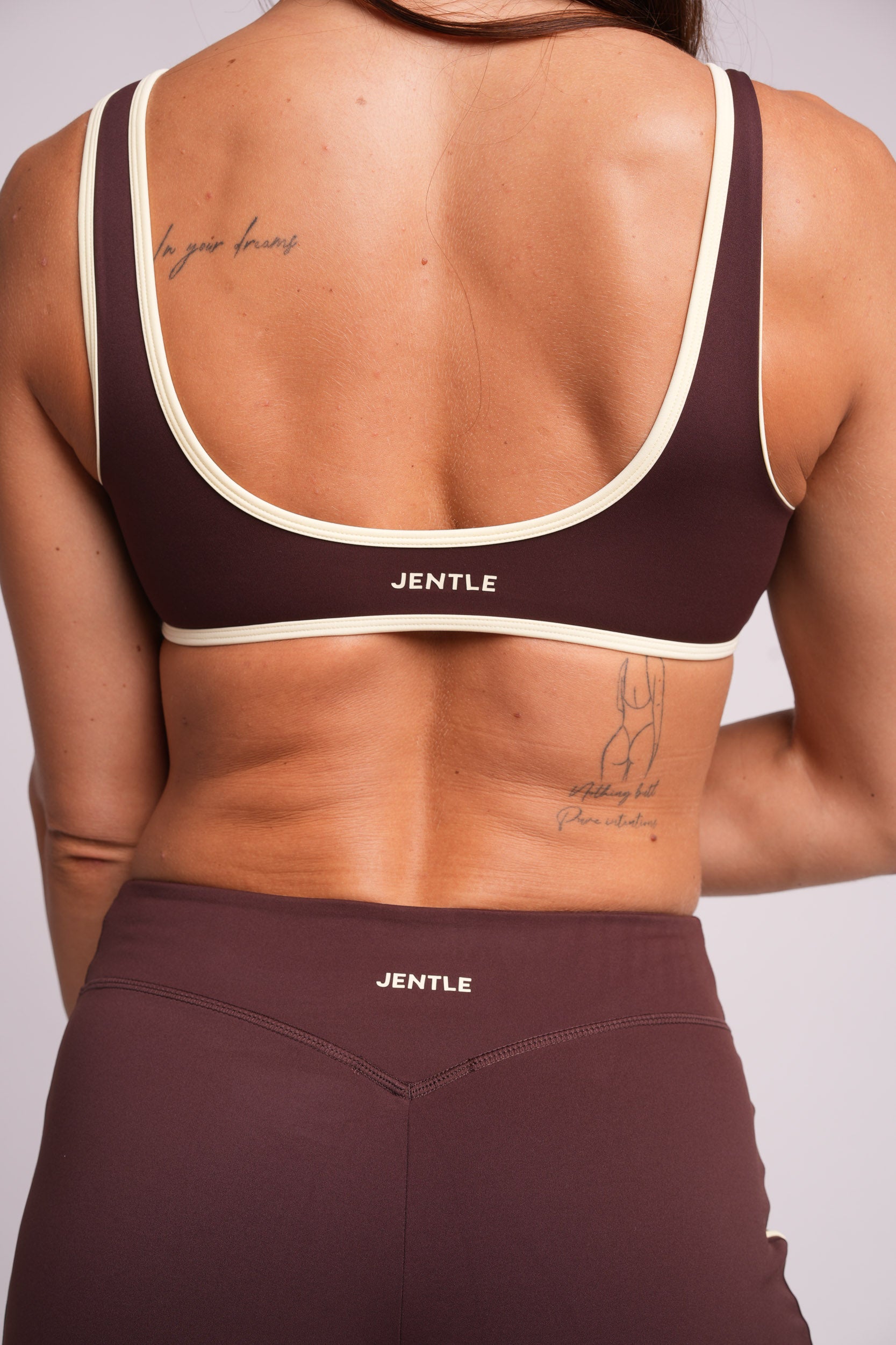 Flow Striped Sculpt Sports Bra (Brown)
