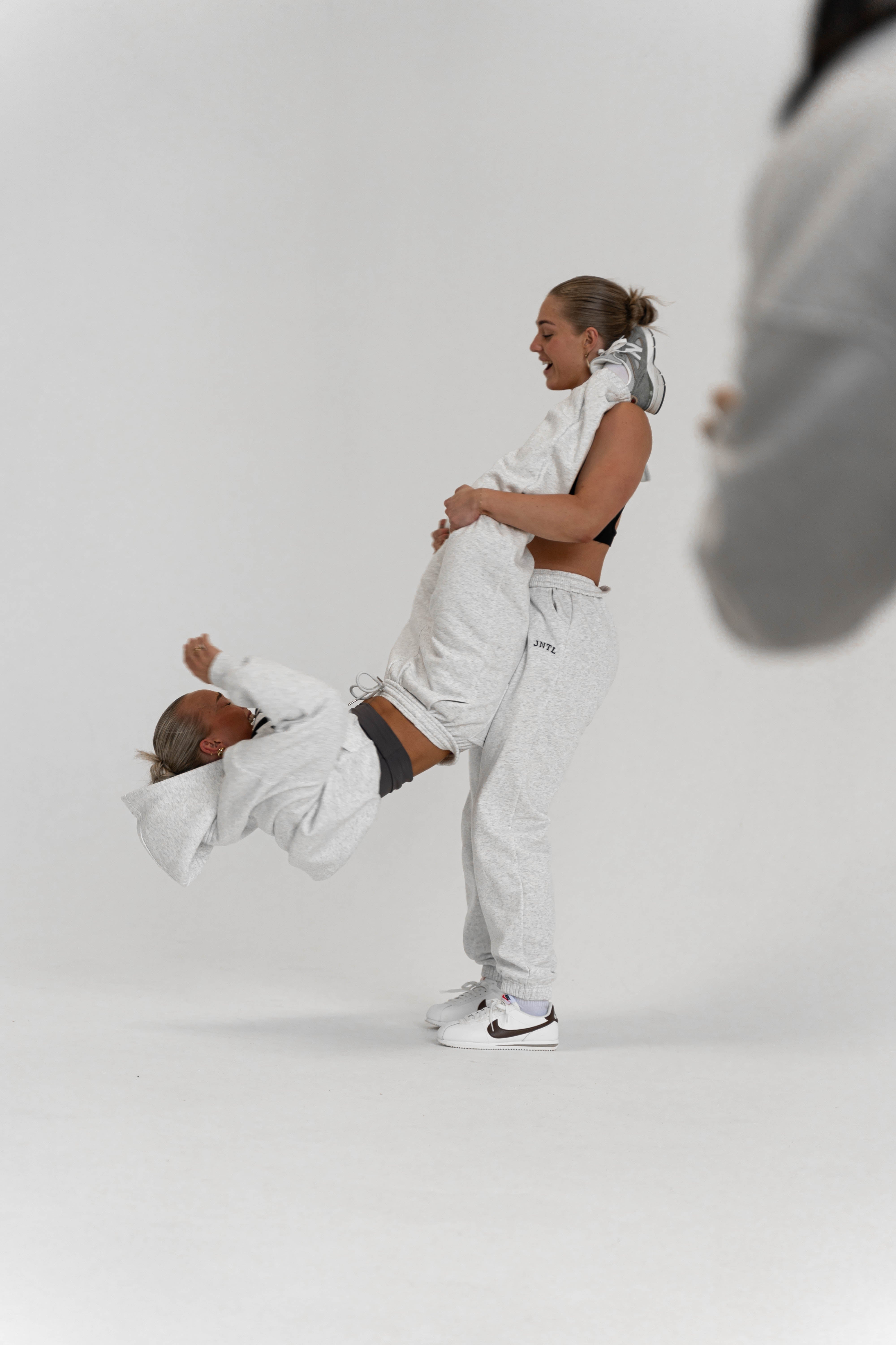 JNTL Sweatpants (Light Grey)