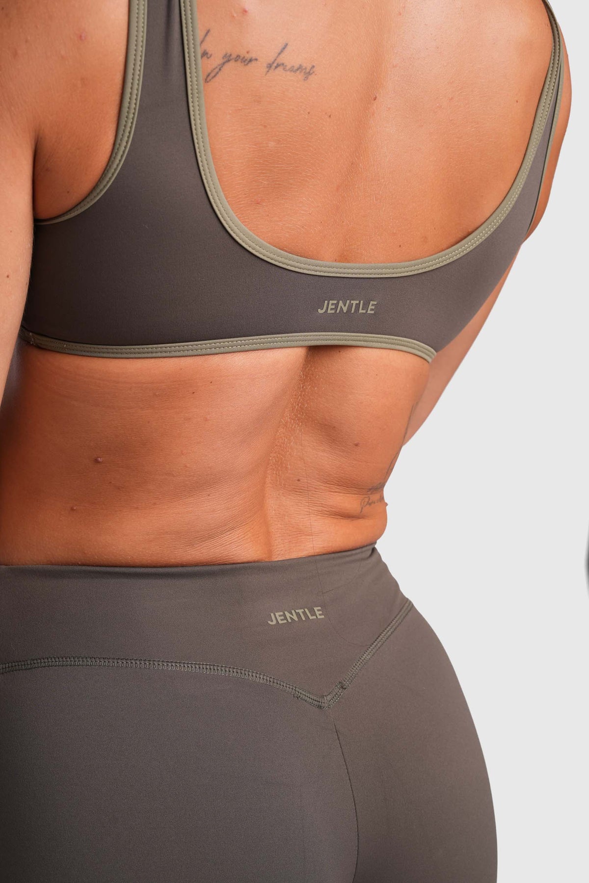 Flow Striped Sports Bra (Army Green)
