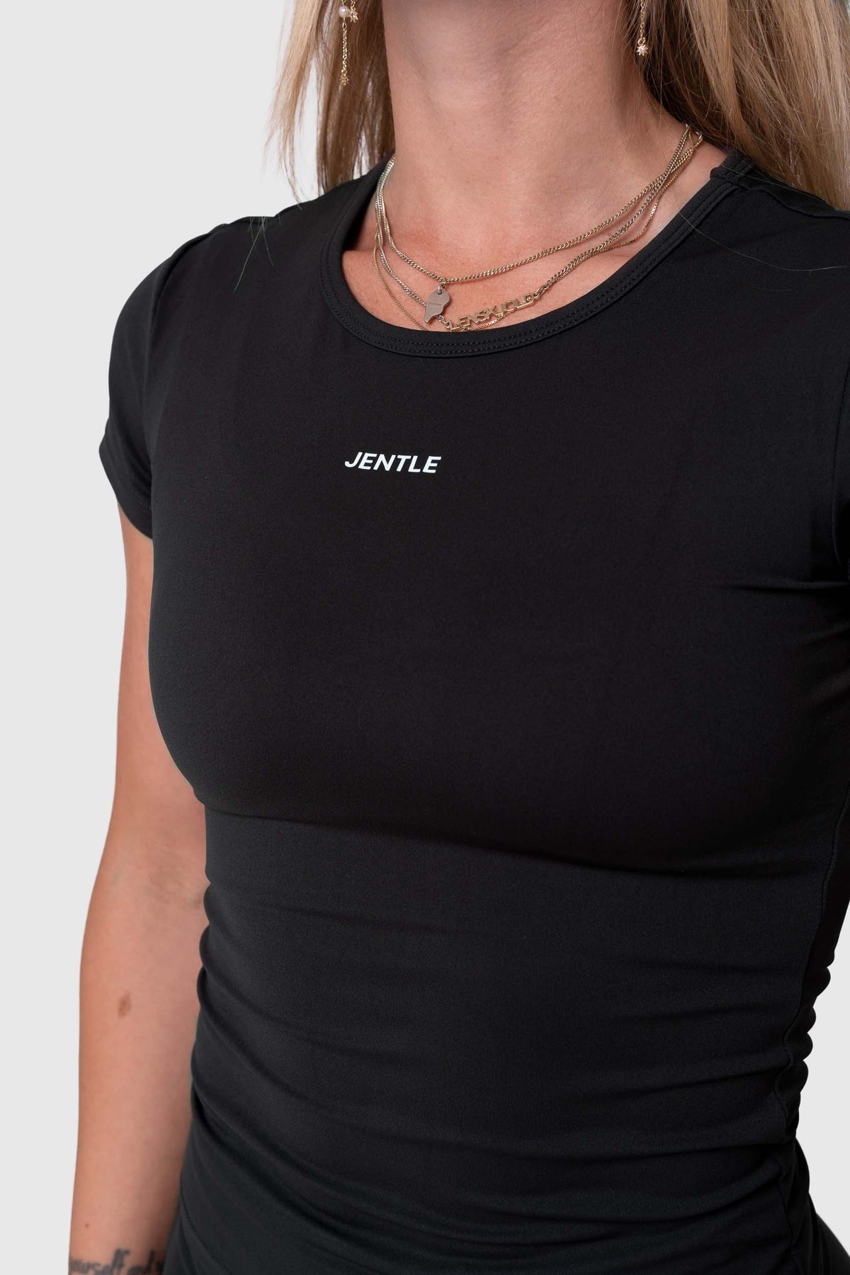 Ease T-Shirt (Black)