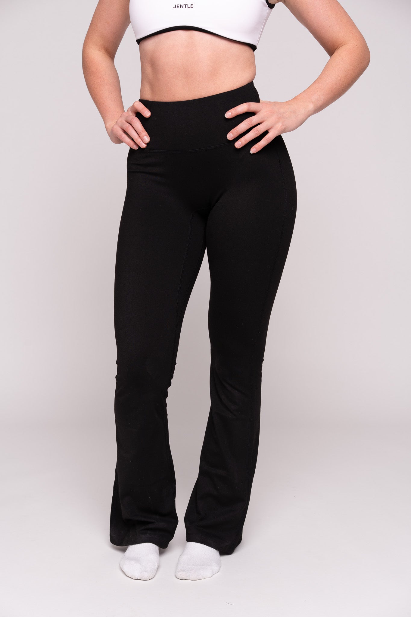 Day Flare Leggings (Black)
