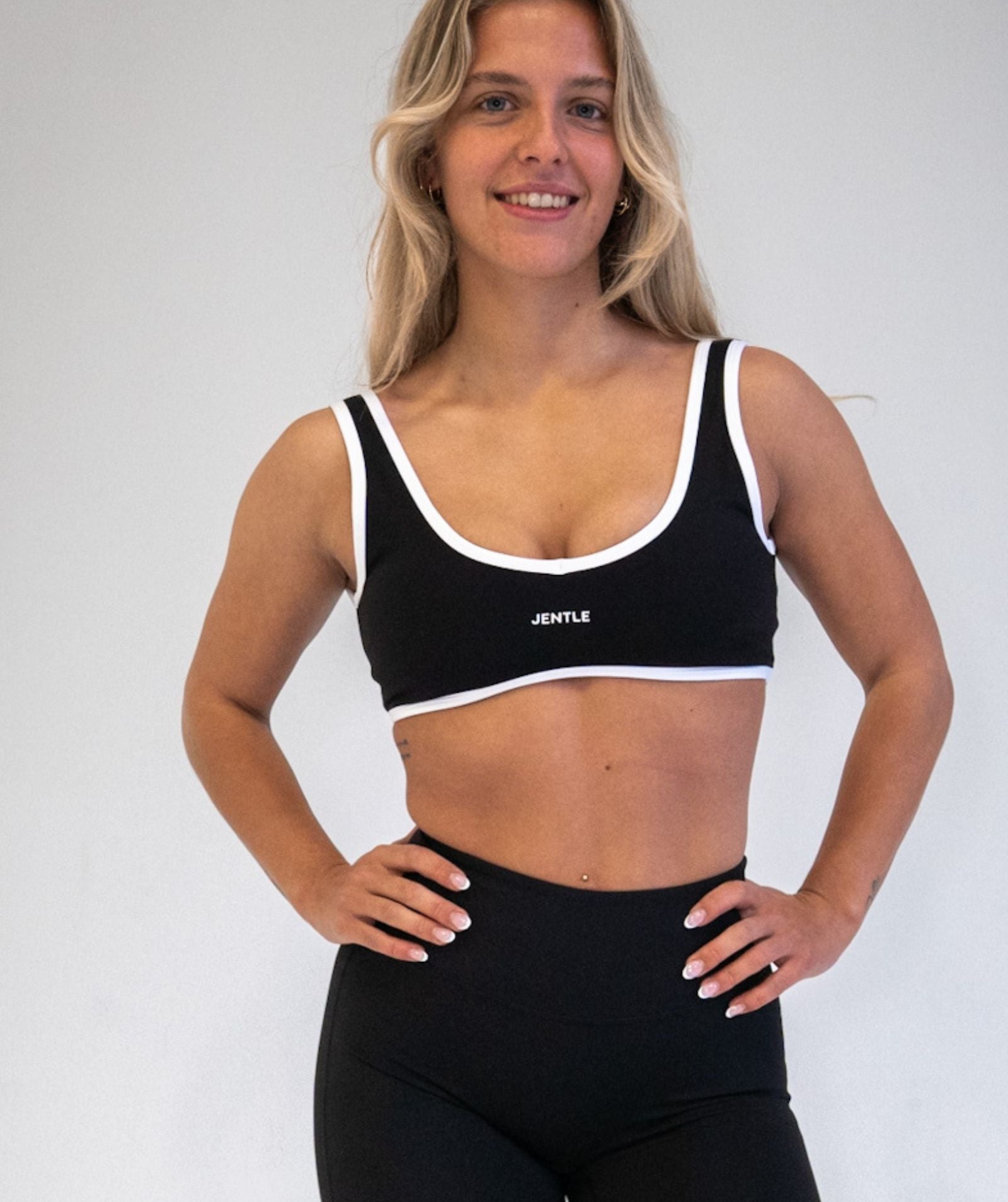 Day Double Line Sports Bra (Black)