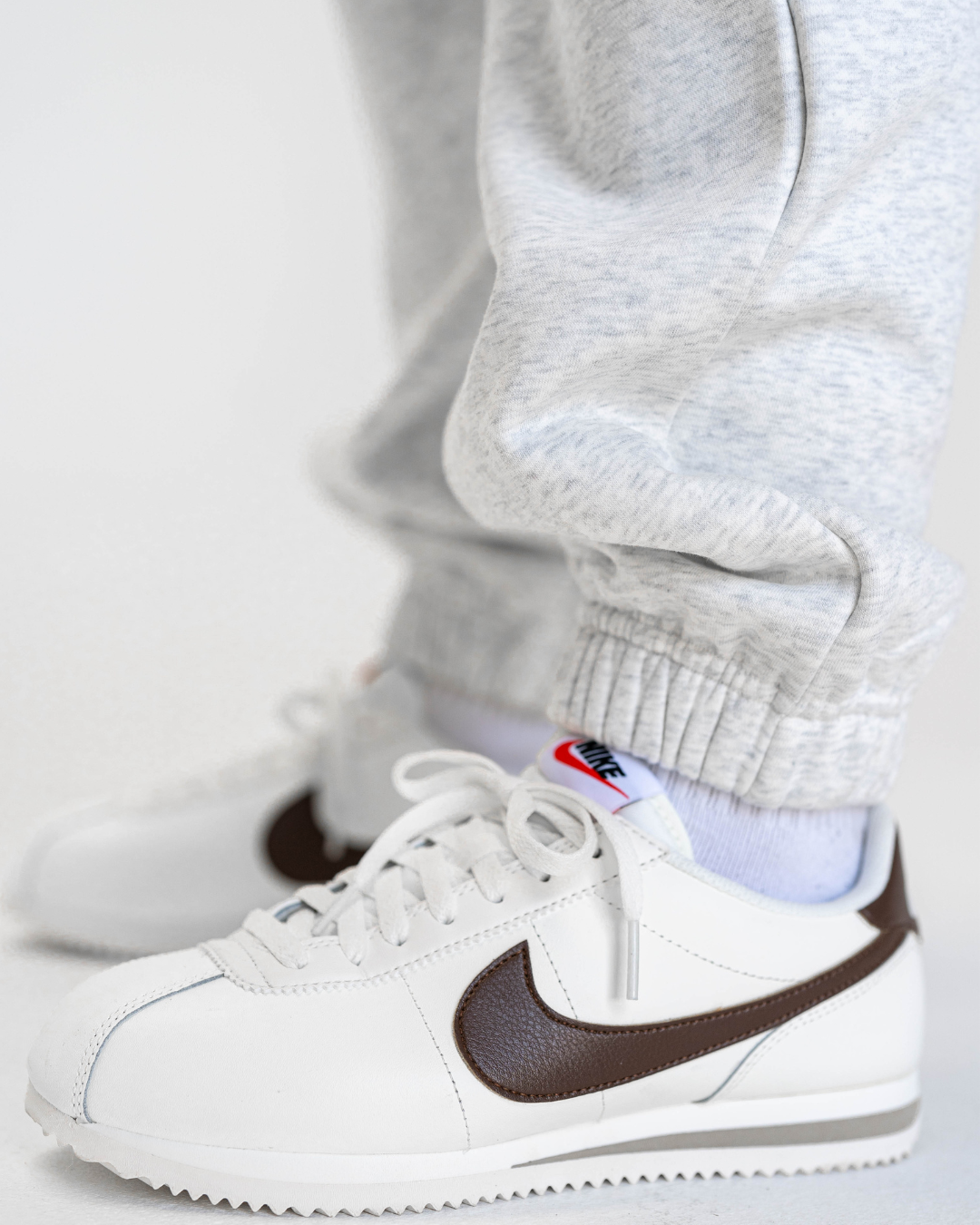 JNTL Sweatpants (Light Grey)