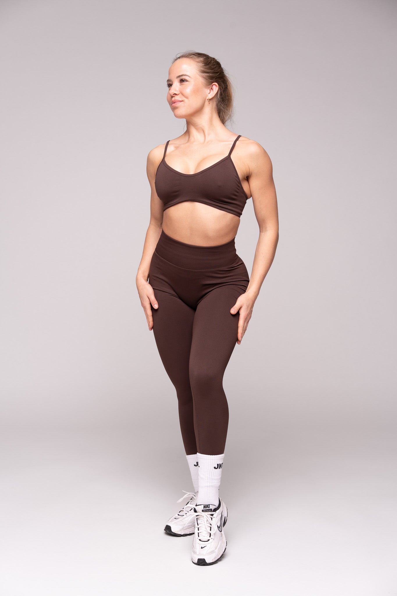 Original Sports Bra (Coffee Brown) & Original Scrunch Leggings (Coffee Brown)