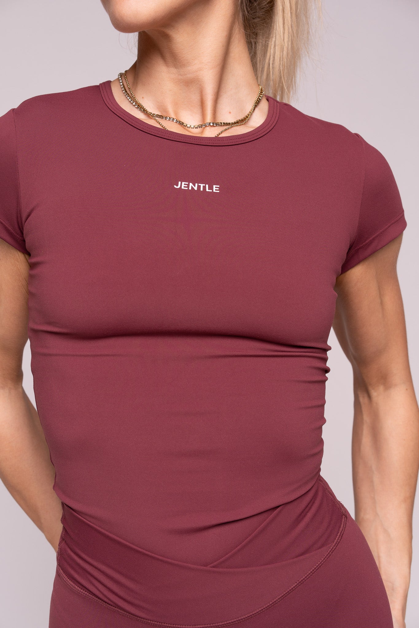 Thrive T-Shirt (Bordeaux)
