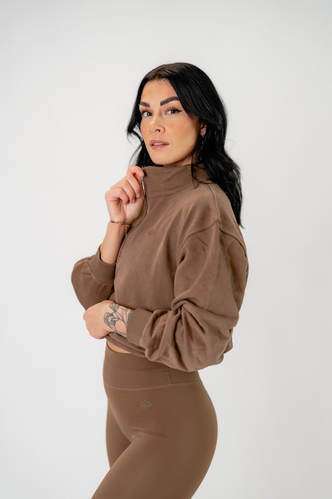 Jentle - Ina Crop Hoodie (Brown)